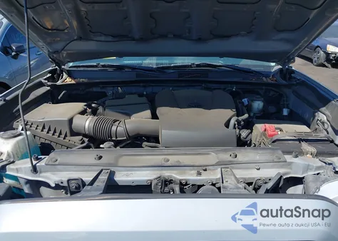 2021 Toyota Tacoma Sr5 V6 from USA, damaged, VIN 3TMBZ5DN2MM031366